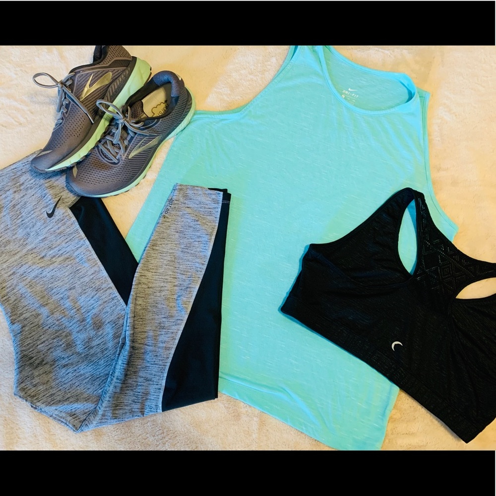 2X Plus Nike Leggings